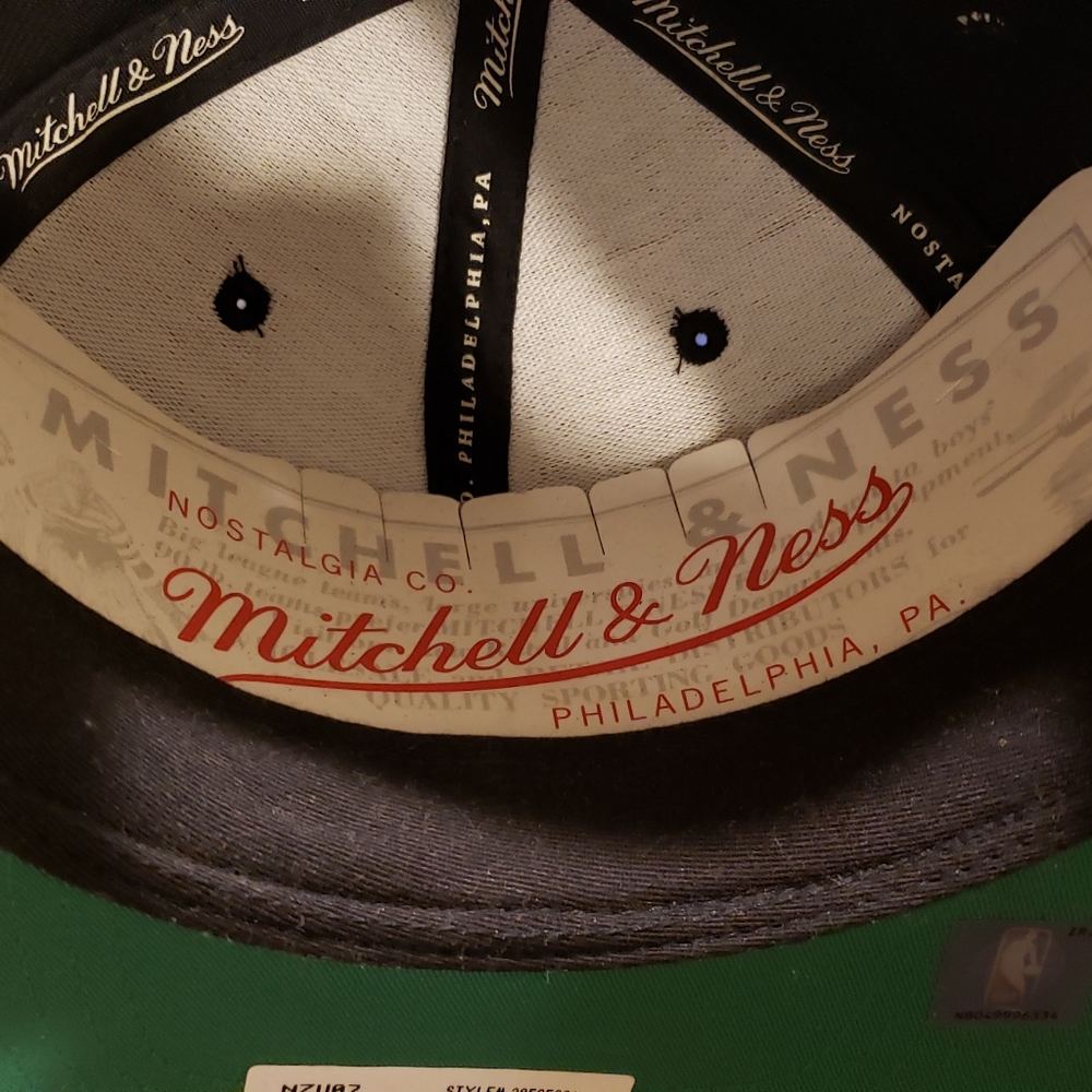 San Antonio Spurs MN XL Logo Snapback - Mitchell & Ness - Picture 7 of 9